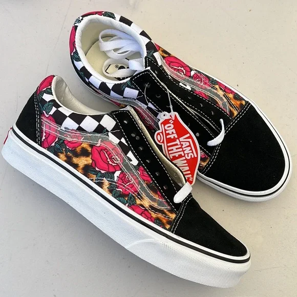 VANS | Old Skool Rose Animal Checkered Print Shoes - Picture 3 of 7